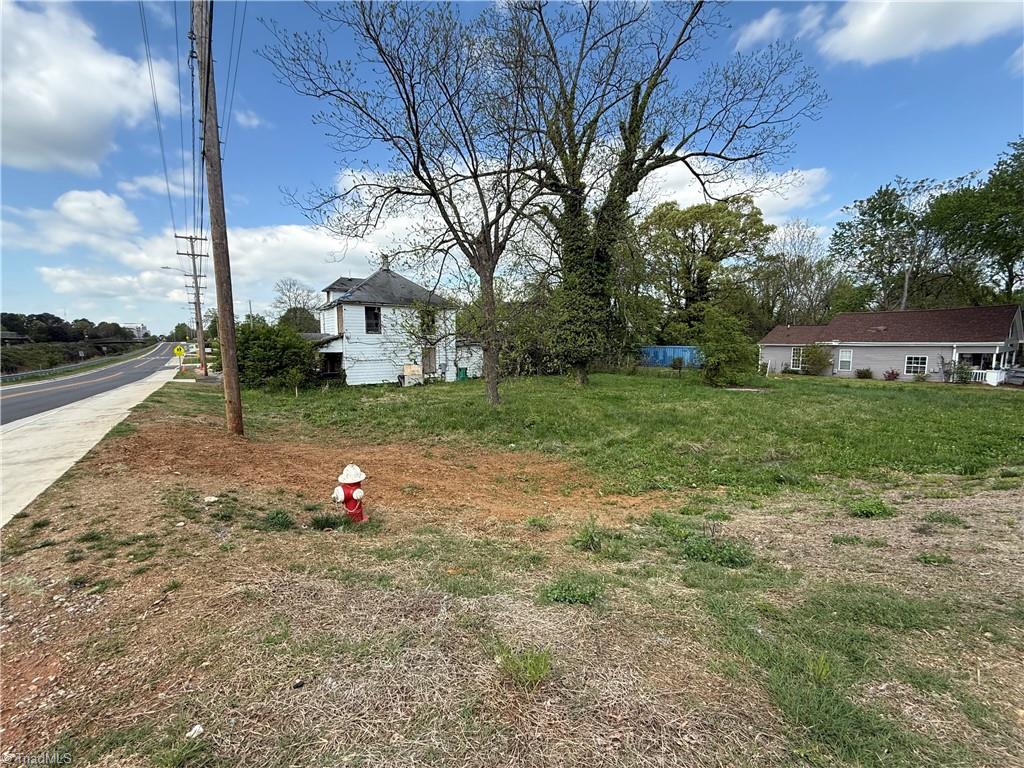 1113 Property Photo 11