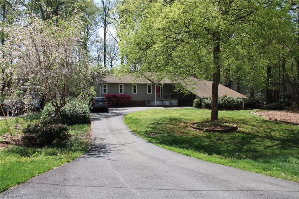 203 Brentwood Drive Property Photo