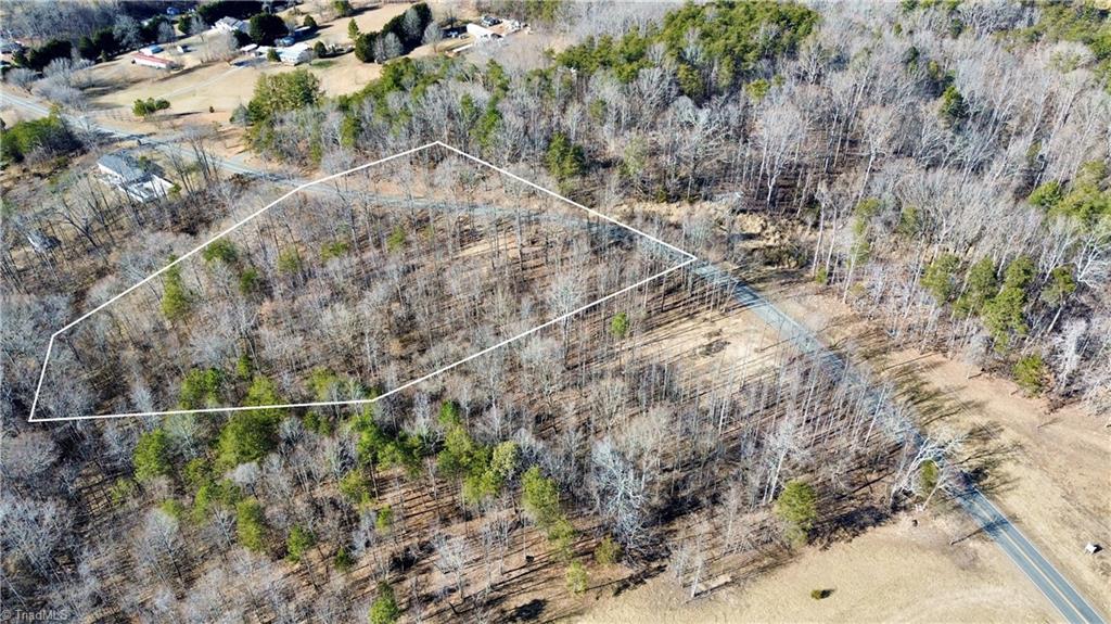 4056 Rolling Hill Drive Property Photo 1