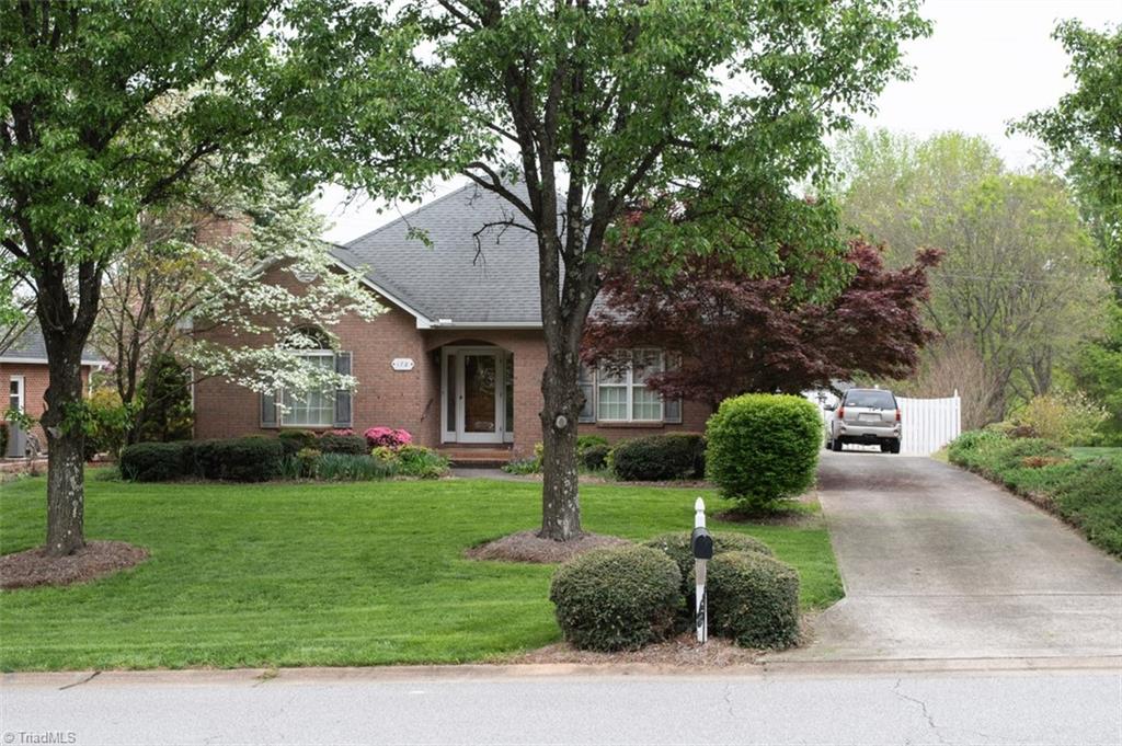 172 Bradford Place Lane Property Photo