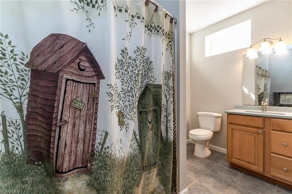 104 Bridle Path Lane Property Photo 42