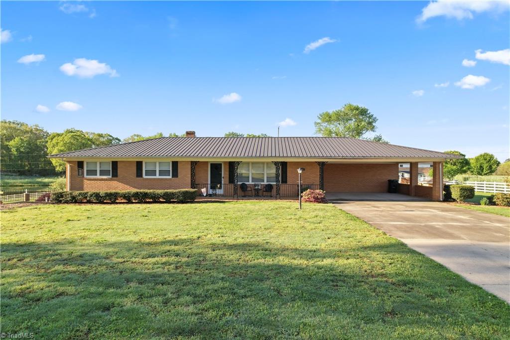 36984 B&c Carter Road Property Photo 3
