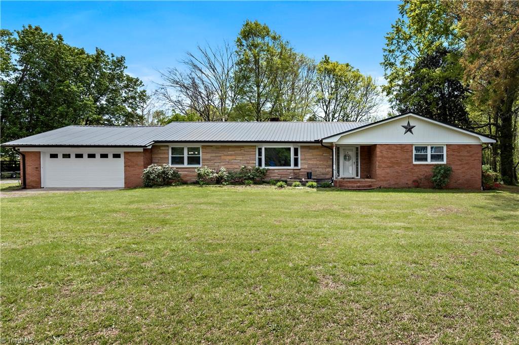 844 Rainbow Road Property Photo