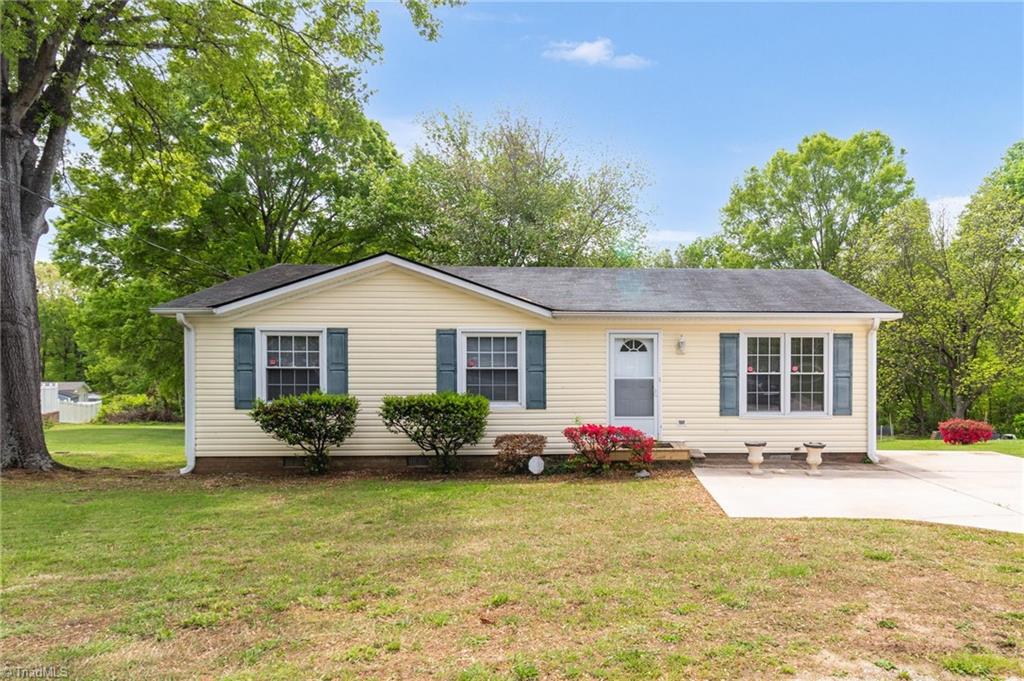 Lincoln Real Estate Listings Main Image