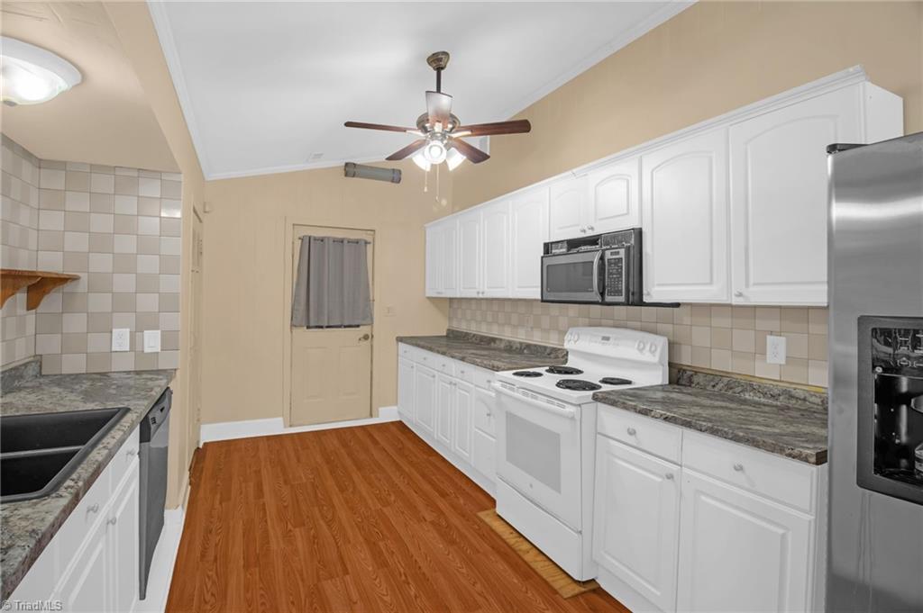 481 David Smith Road Property Photo 13