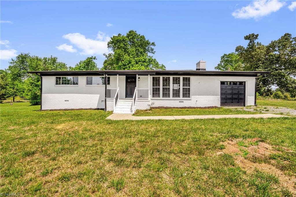 2710 E Greensboro Chapel Hill Road Property Photo