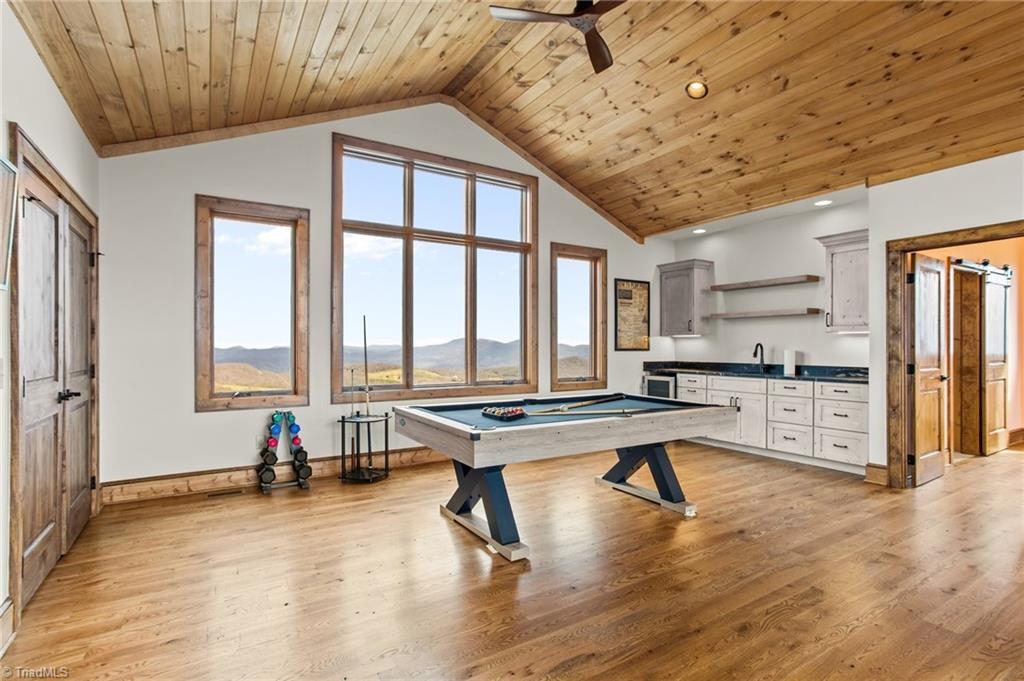 352 Great Sky Drive Property Photo 19