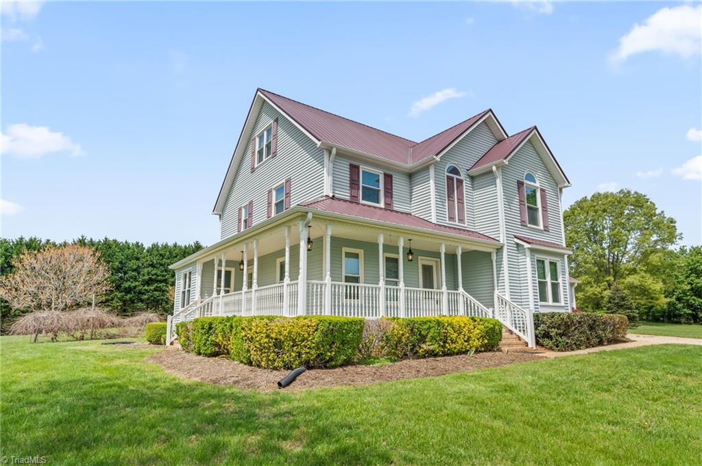 8074 Deer Hill Circle Property Photo