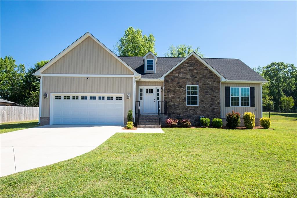 109 Melody Lane Property Photo