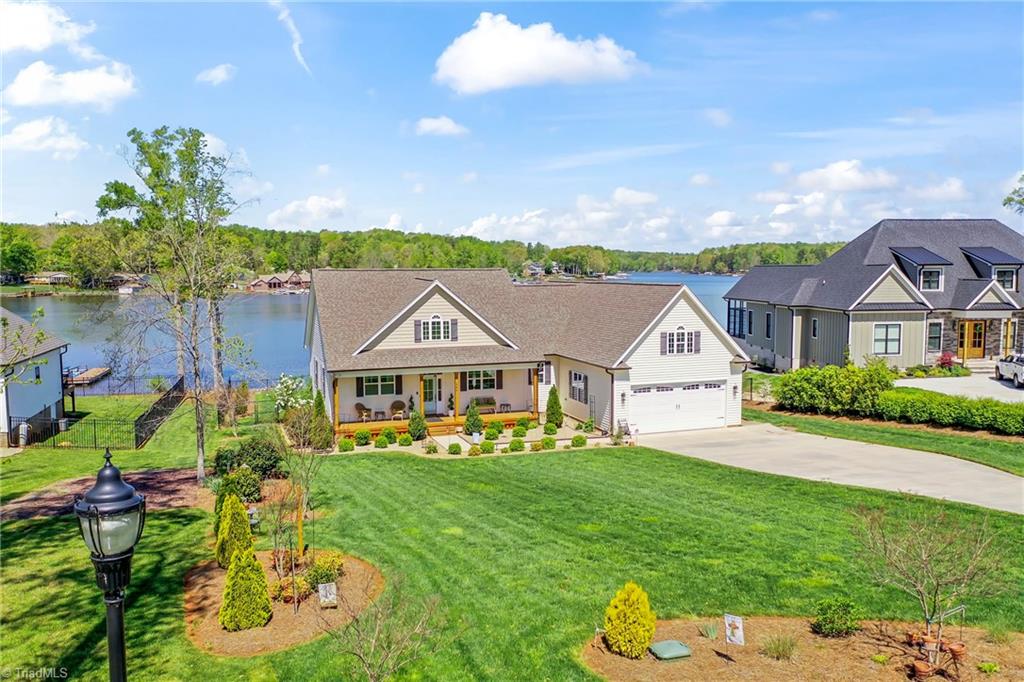 285 Rolling Road Property Photo