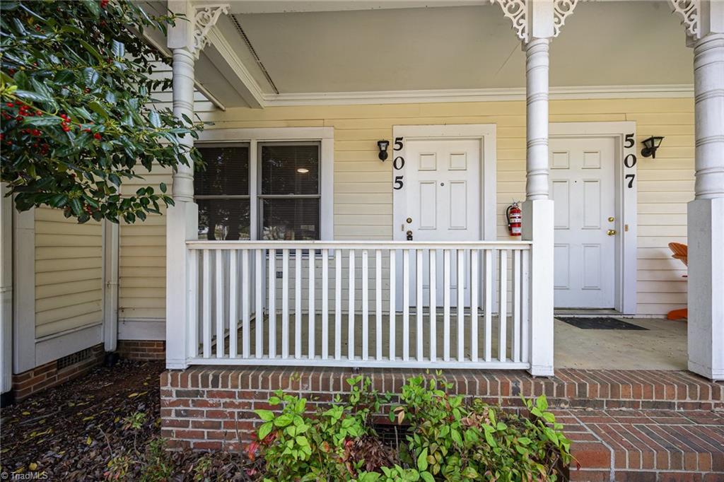 505 Fulton Street Property Photo 4