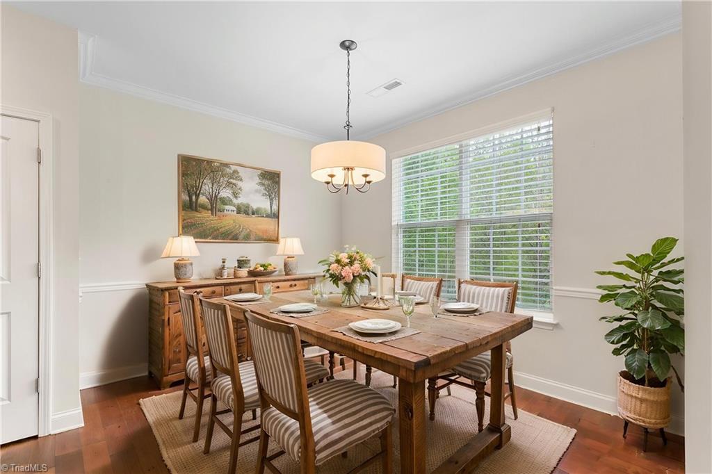2103 Glenkirk Drive Property Photo 18