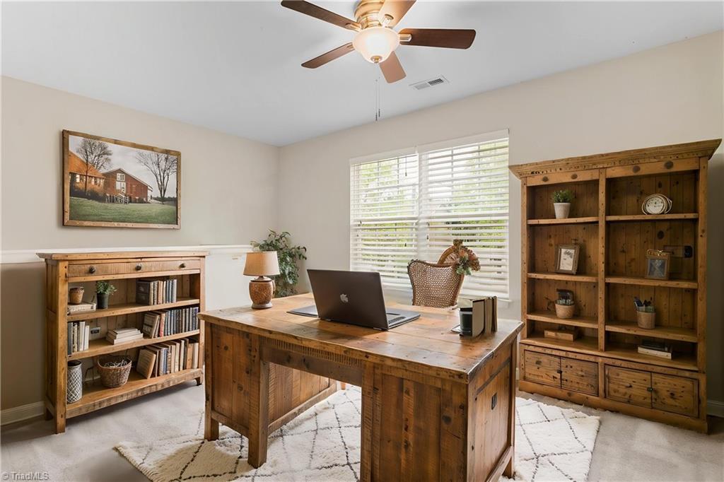 2103 Glenkirk Drive Property Photo 21