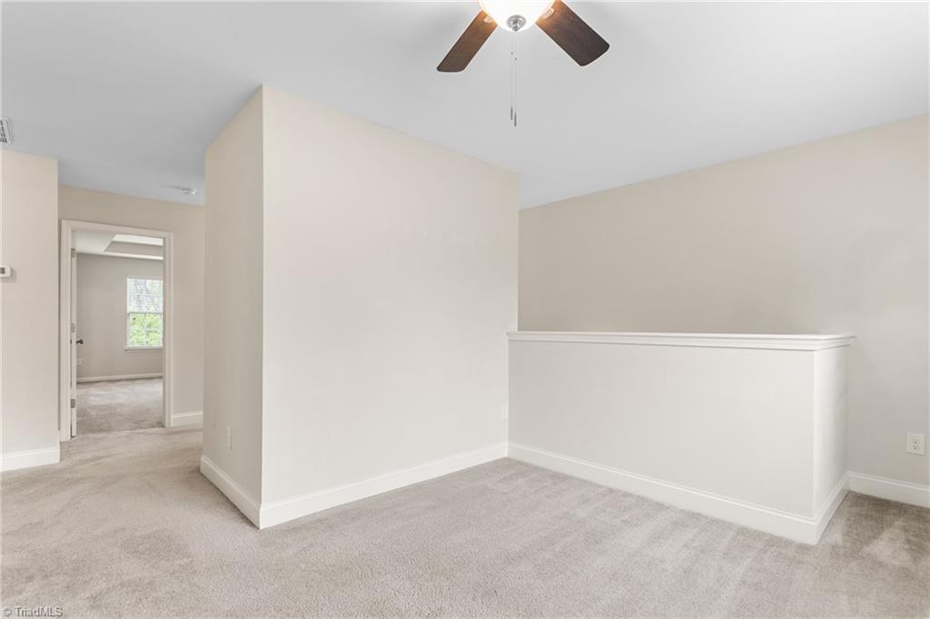 2103 Glenkirk Drive Property Photo 23