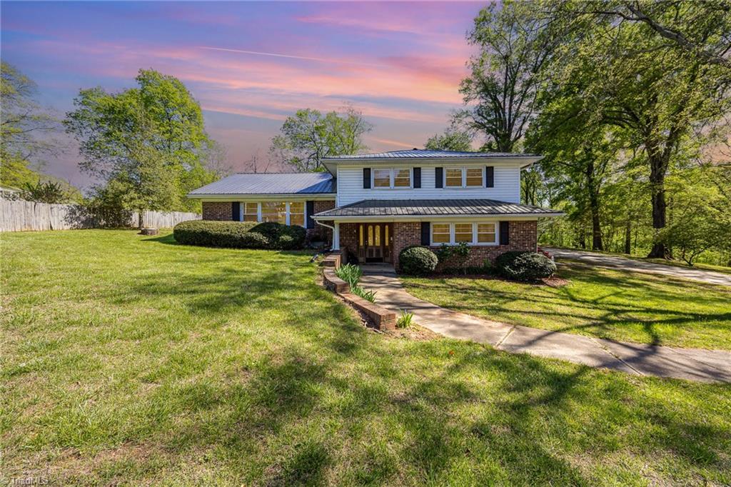 1814 Mill Avenue Property Photo