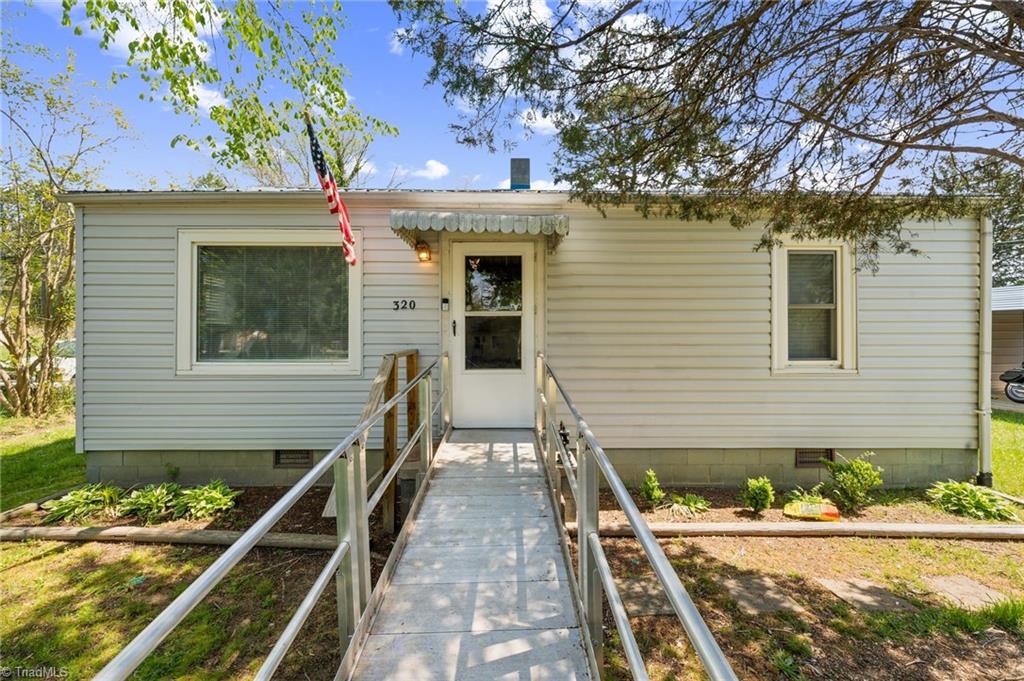 320 Kindley Street Property Photo