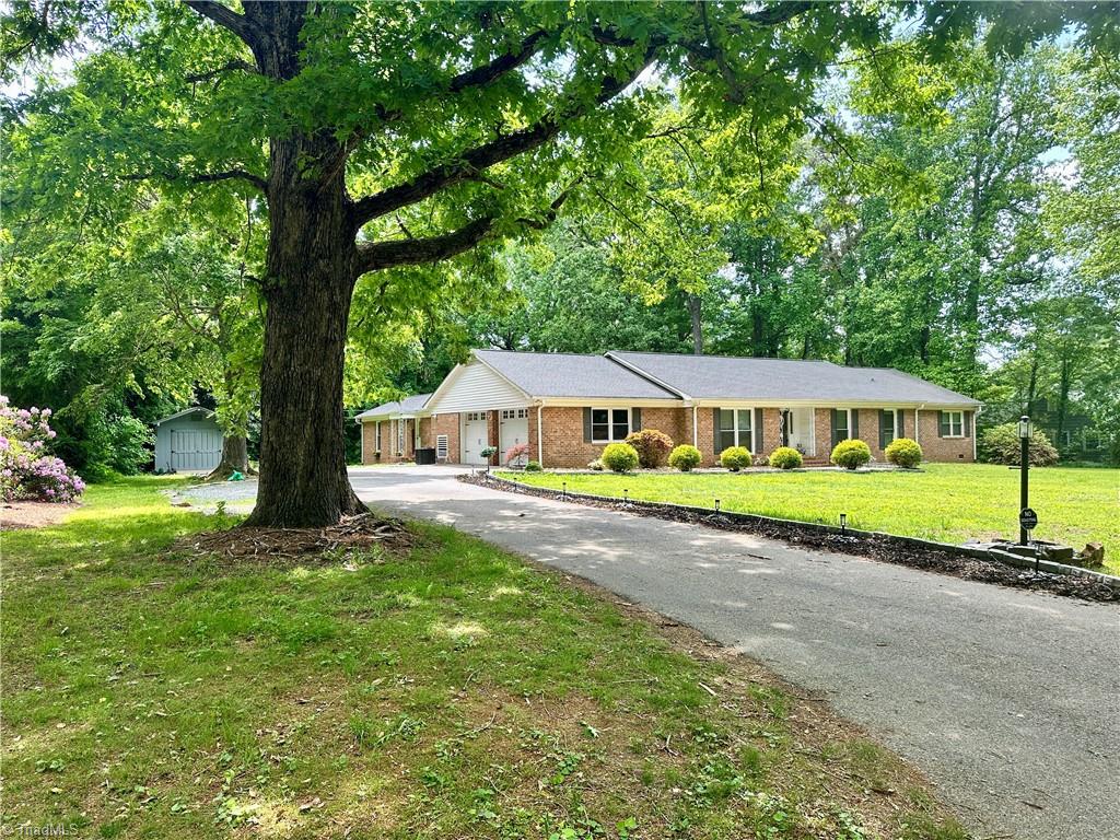 114 Kathland Avenue Property Photo