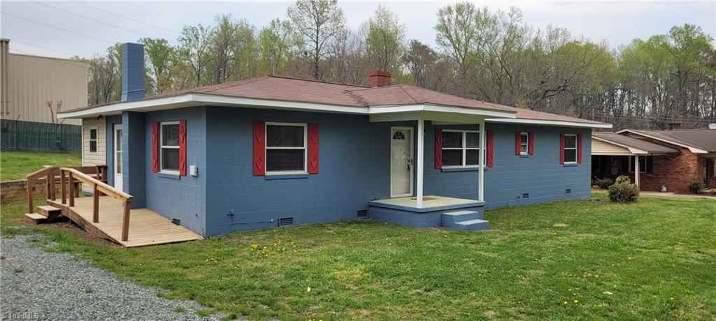 1101 Alston Bridge Road Property Photo