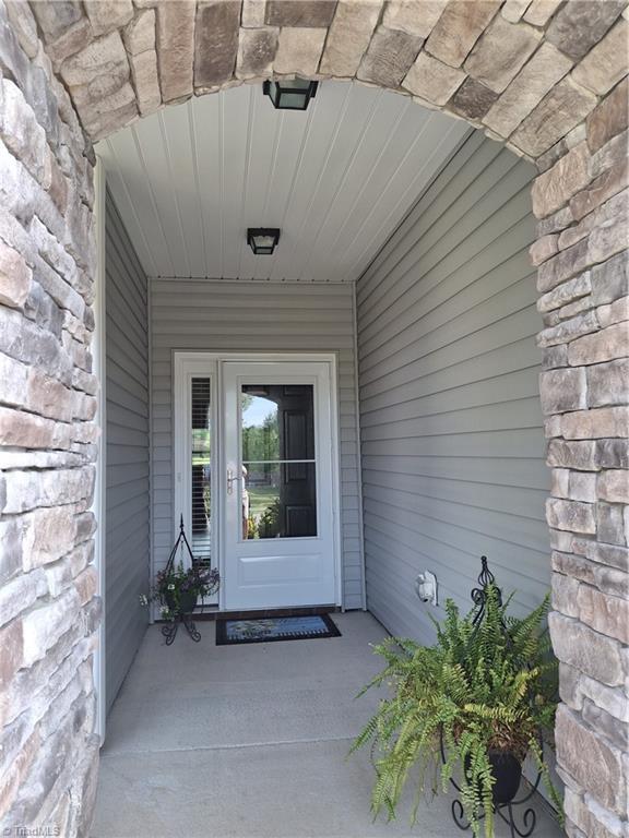 167 Scotch Moss Drive Property Photo 4
