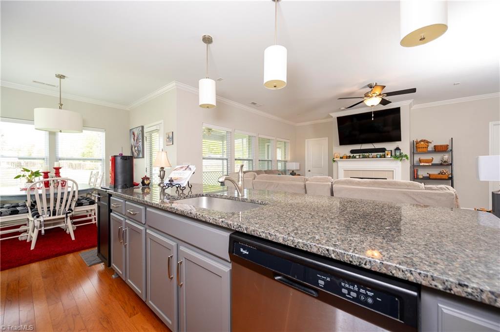 167 Scotch Moss Drive Property Photo 9