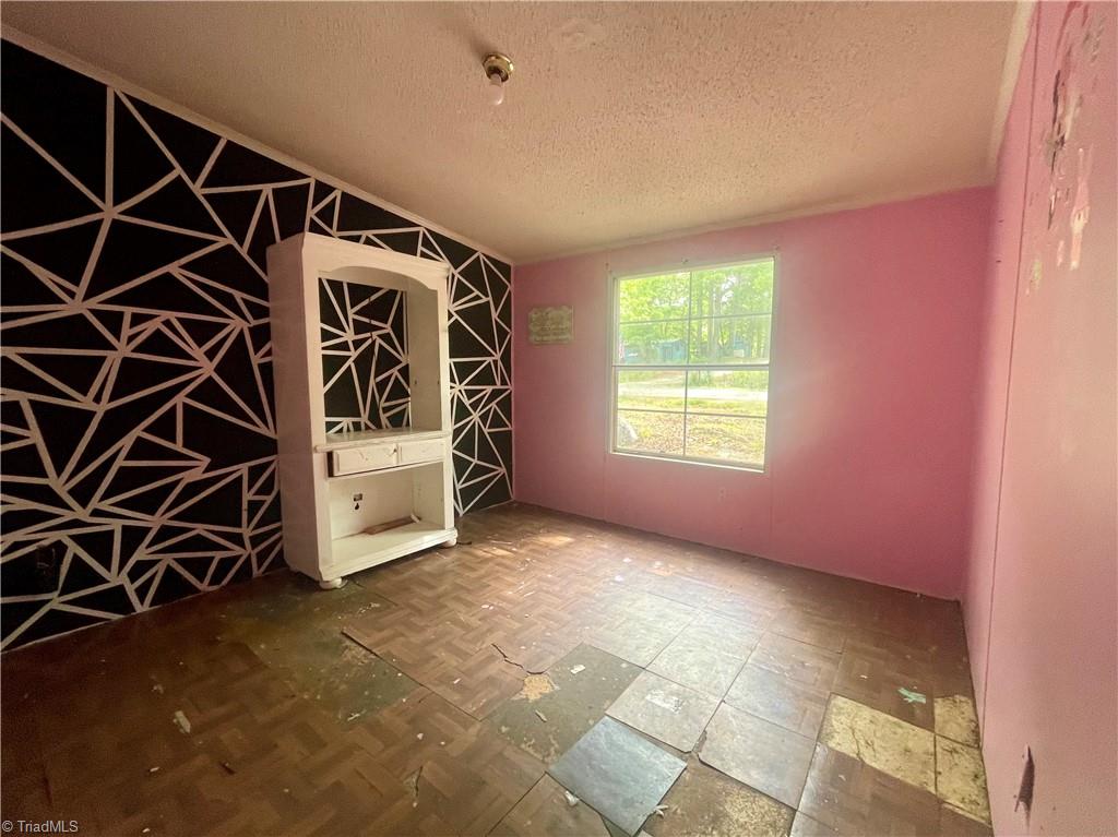 3162 Montclair Court Property Photo 7
