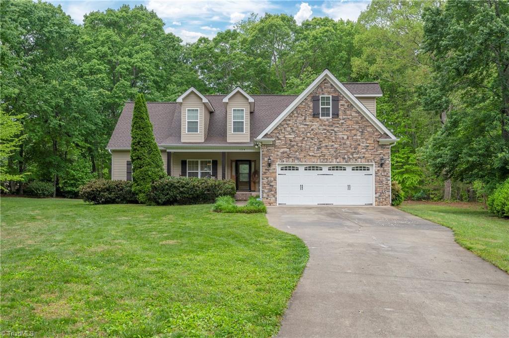 124 Sumter Road Property Photo
