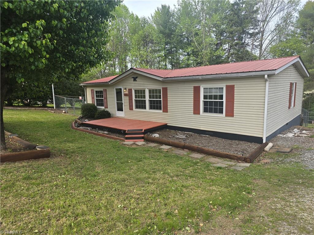 412 Beshears Owings Lane Property Photo