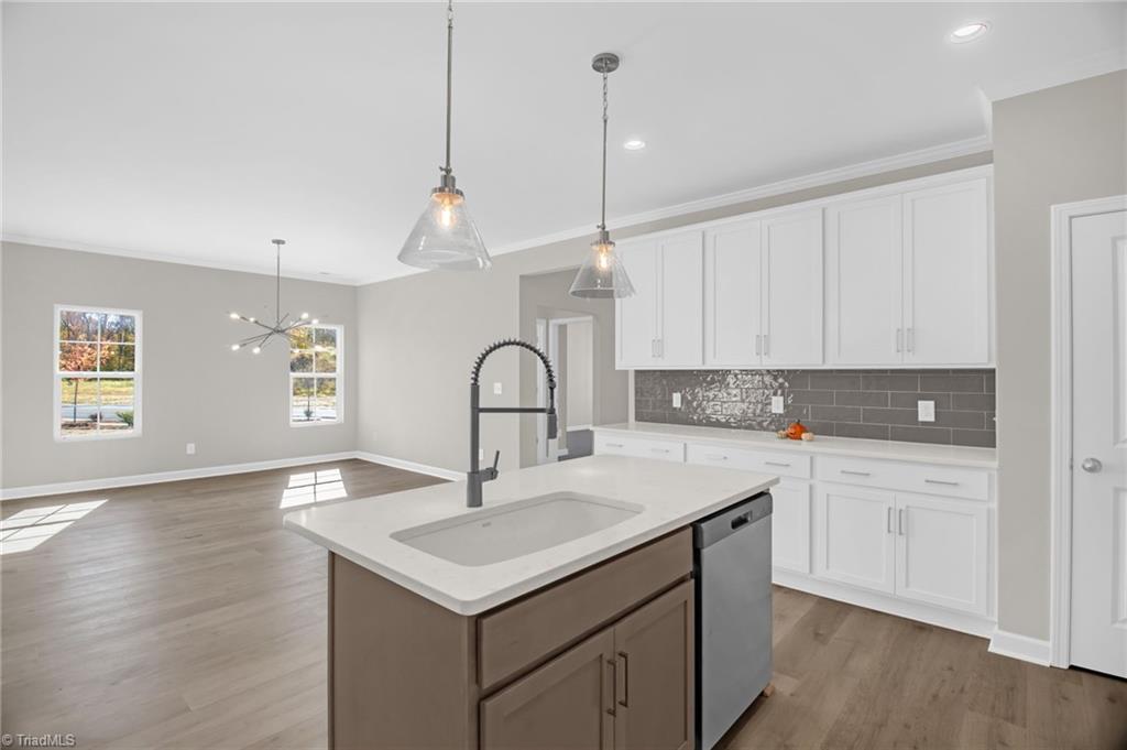 3601 Townland Circle Property Photo 10