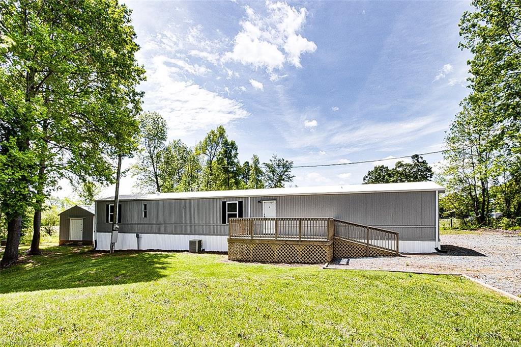 581 Ben Smith Road Property Photo