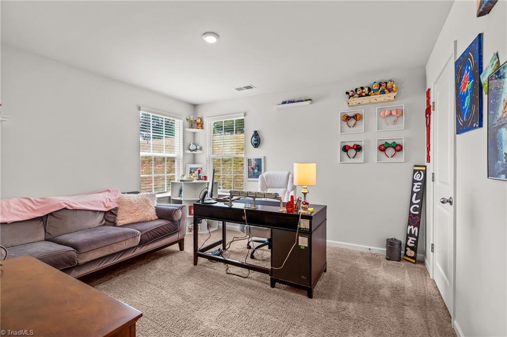 371 Royce Drive Property Photo 32