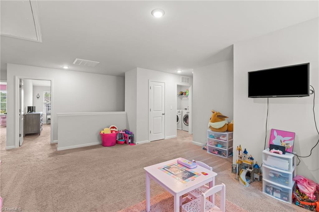 371 Royce Drive Property Photo 36