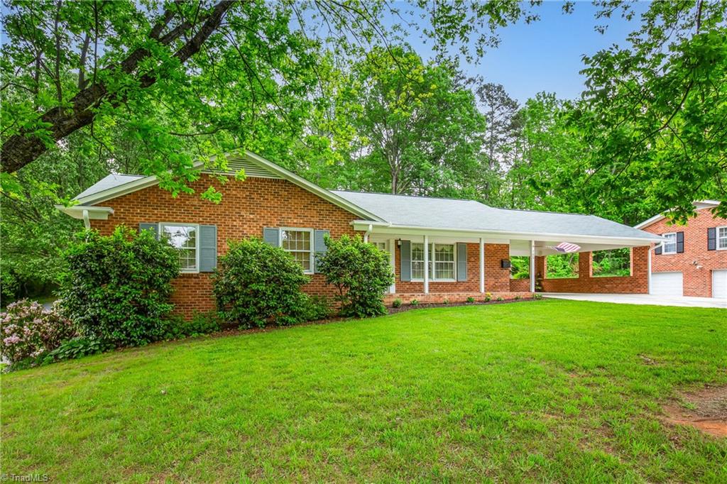 705 Memorial Park Drive Property Photo 1