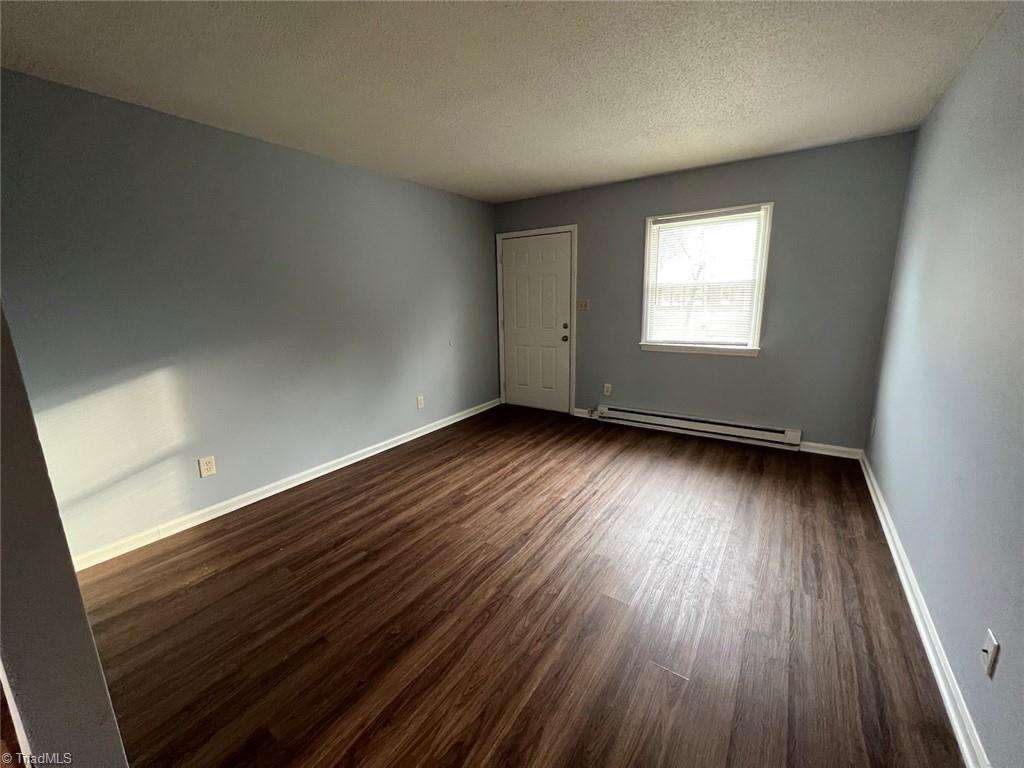 200 Wagstaff Street # F Property Photo