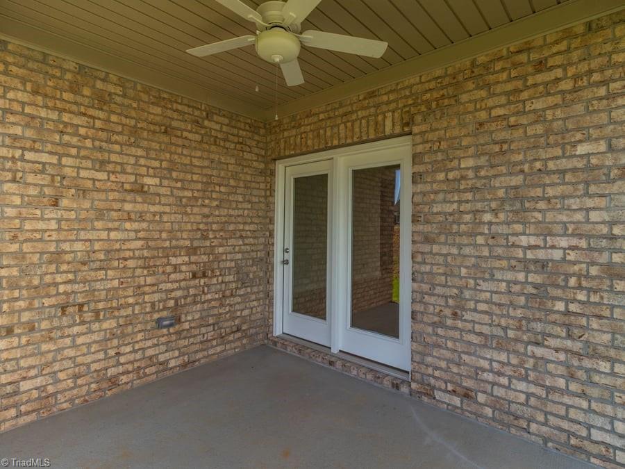 3607 Townland Circle Property Photo 5