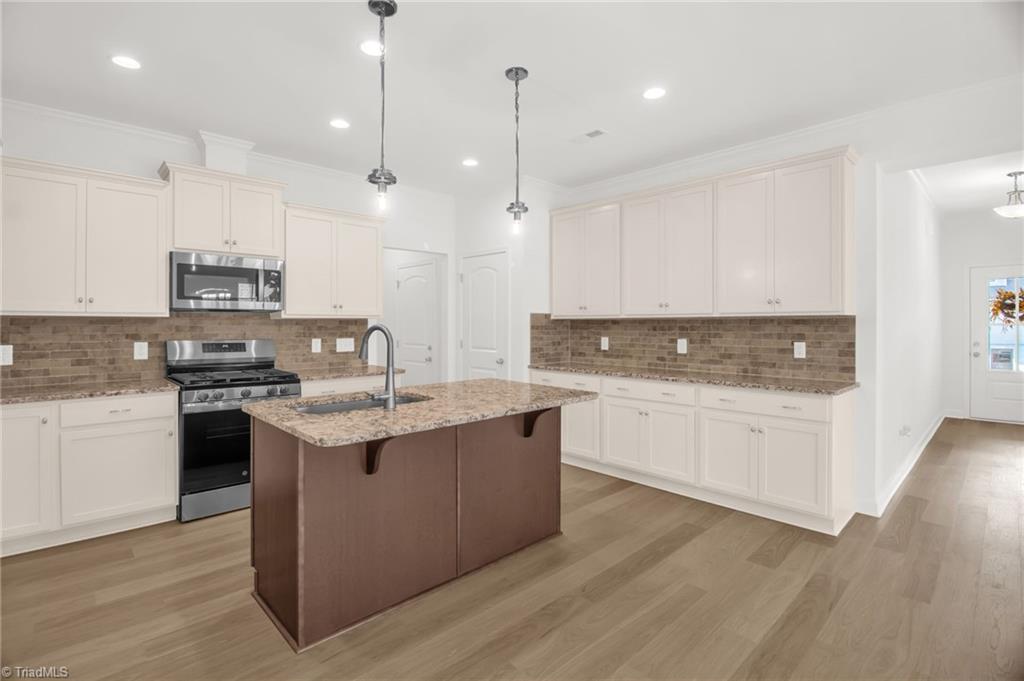 3607 Townland Circle Property Photo 10