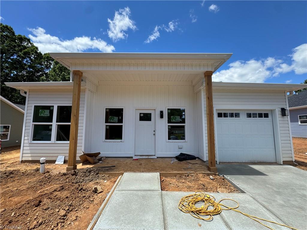 3133 Chapel Street Property Photo