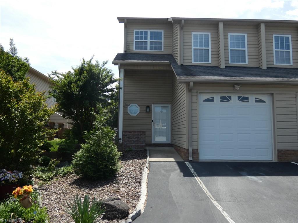 307 Skiles Heights # D Property Photo