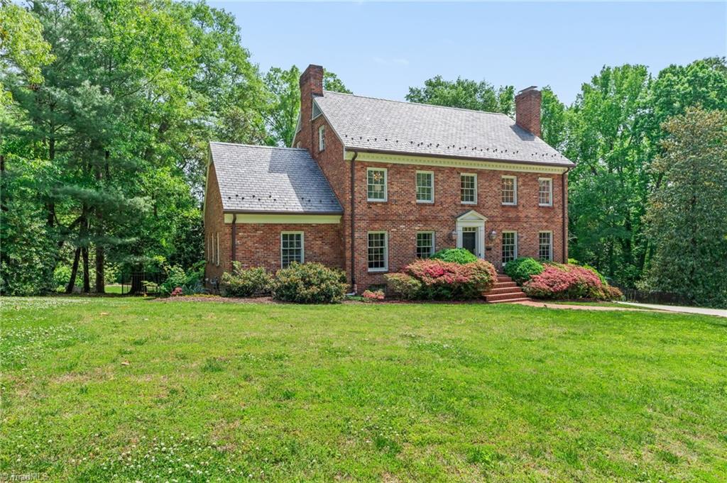 815 Hillcrest Drive Property Photo