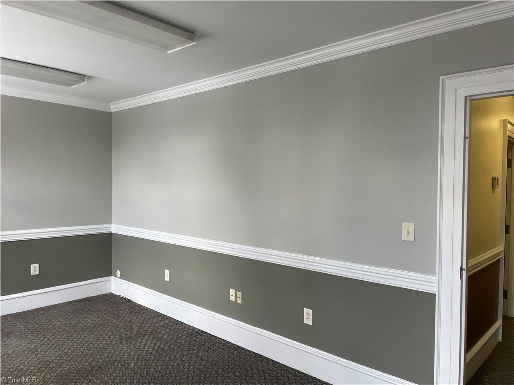 17 Se Court Square # 202 Property Photo 11