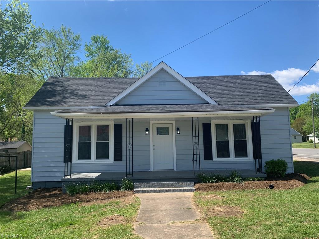 401 Greenwood Street Property Photo 1