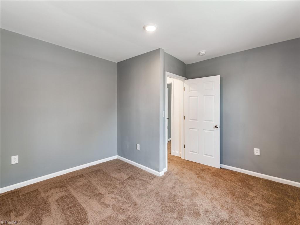 3006 N Patterson Avenue Property Photo 28