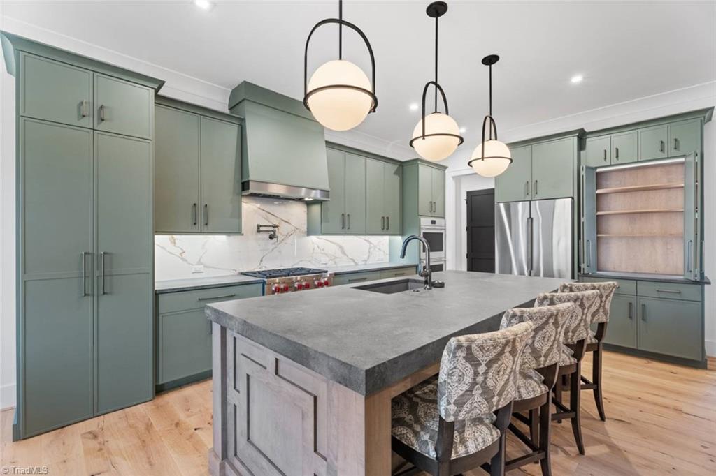 1823 Chanterelle Court Property Photo 11