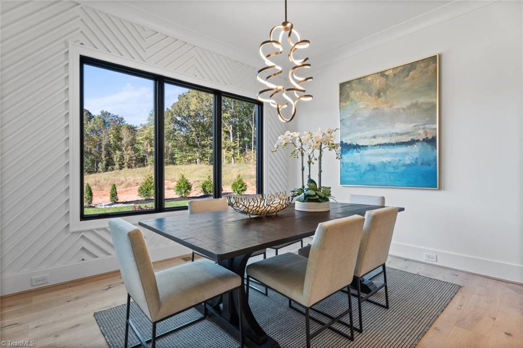 1823 Chanterelle Court Property Photo 15