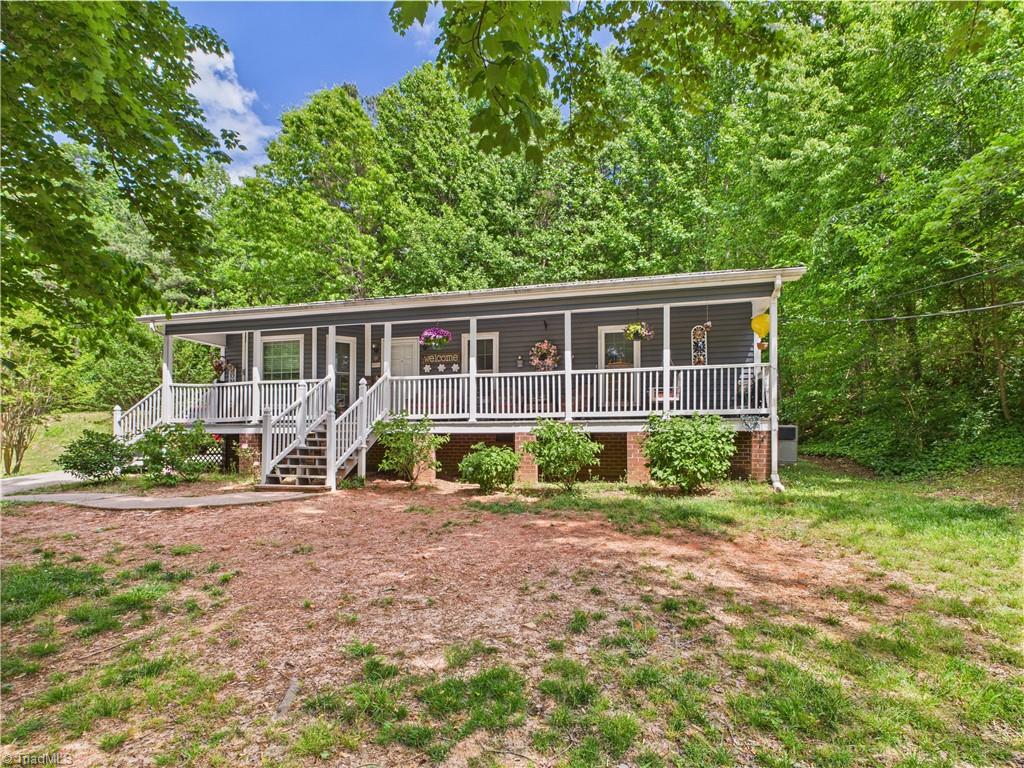 1305 Timberlane Property Photo