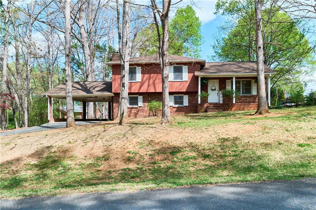 154 Ashton Court Property Photo
