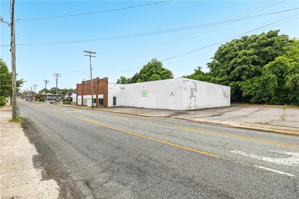 524 S Scales Street Property Photo 2
