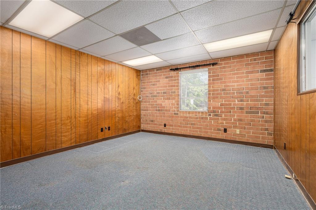 145 S Walnut Circle Property Photo 10