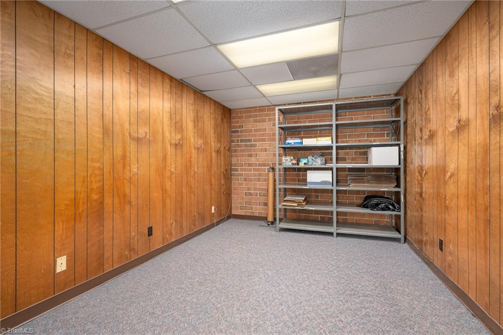 145 S Walnut Circle Property Photo 13