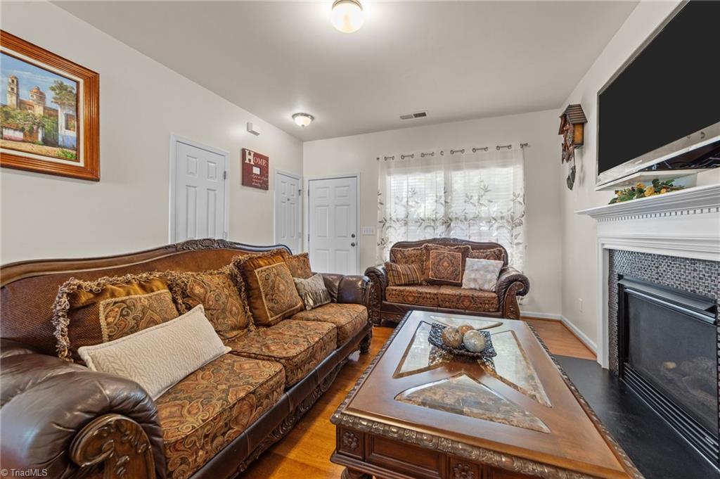 4103 Pepperbush Drive Property Photo 3