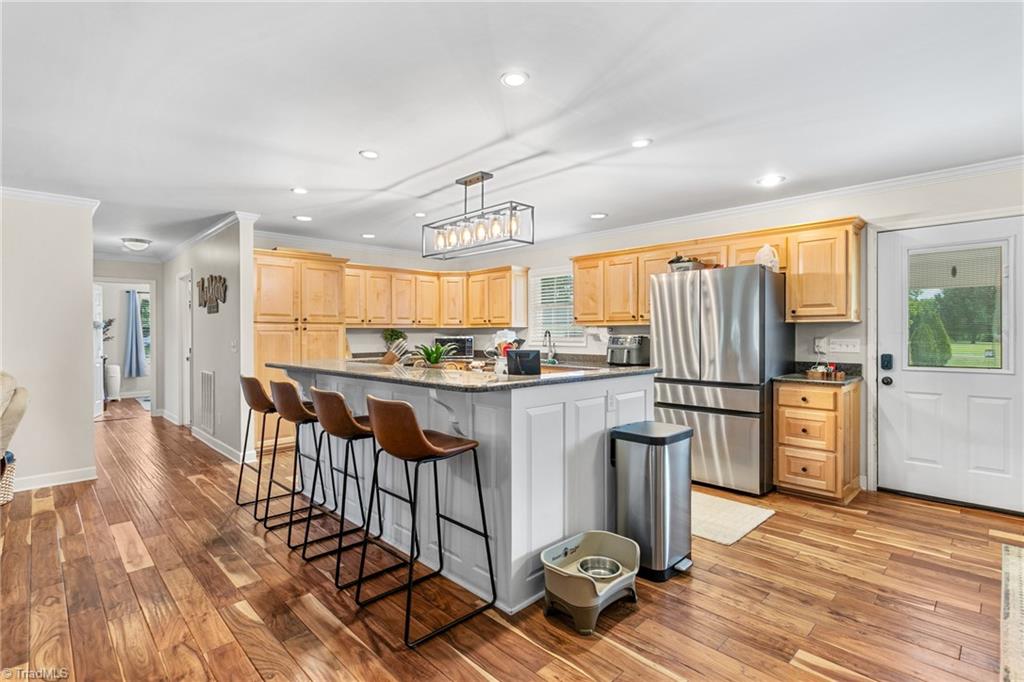 1199 Cesar Court Property Photo 3